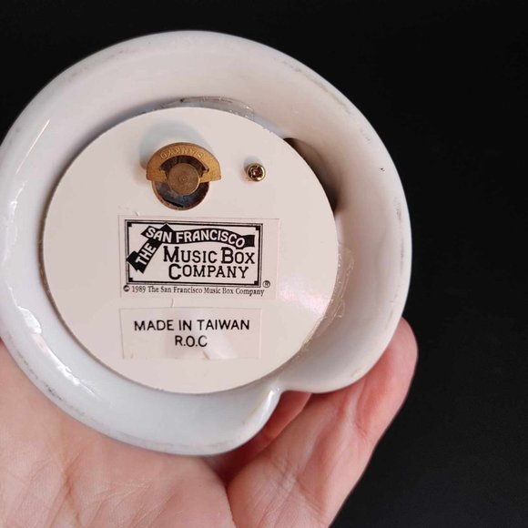 Vintage 1989 San Francisco Music Box Company Hummingbird Floral Plays Fur Elise - Picture 7 of 8